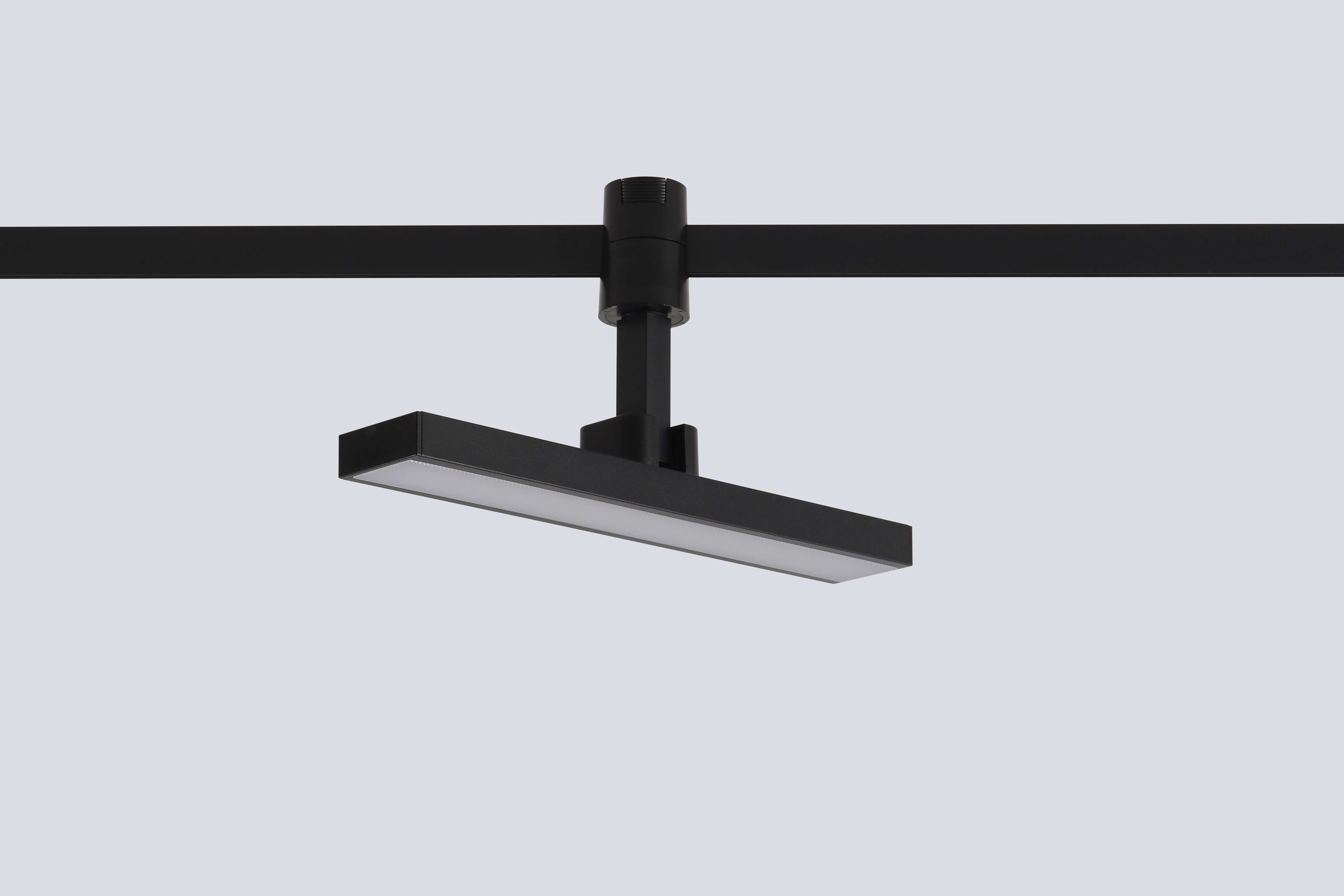 Светильник трековый для гибкой магнитной системы crystal lux clt 0.37 001 10w bl smart